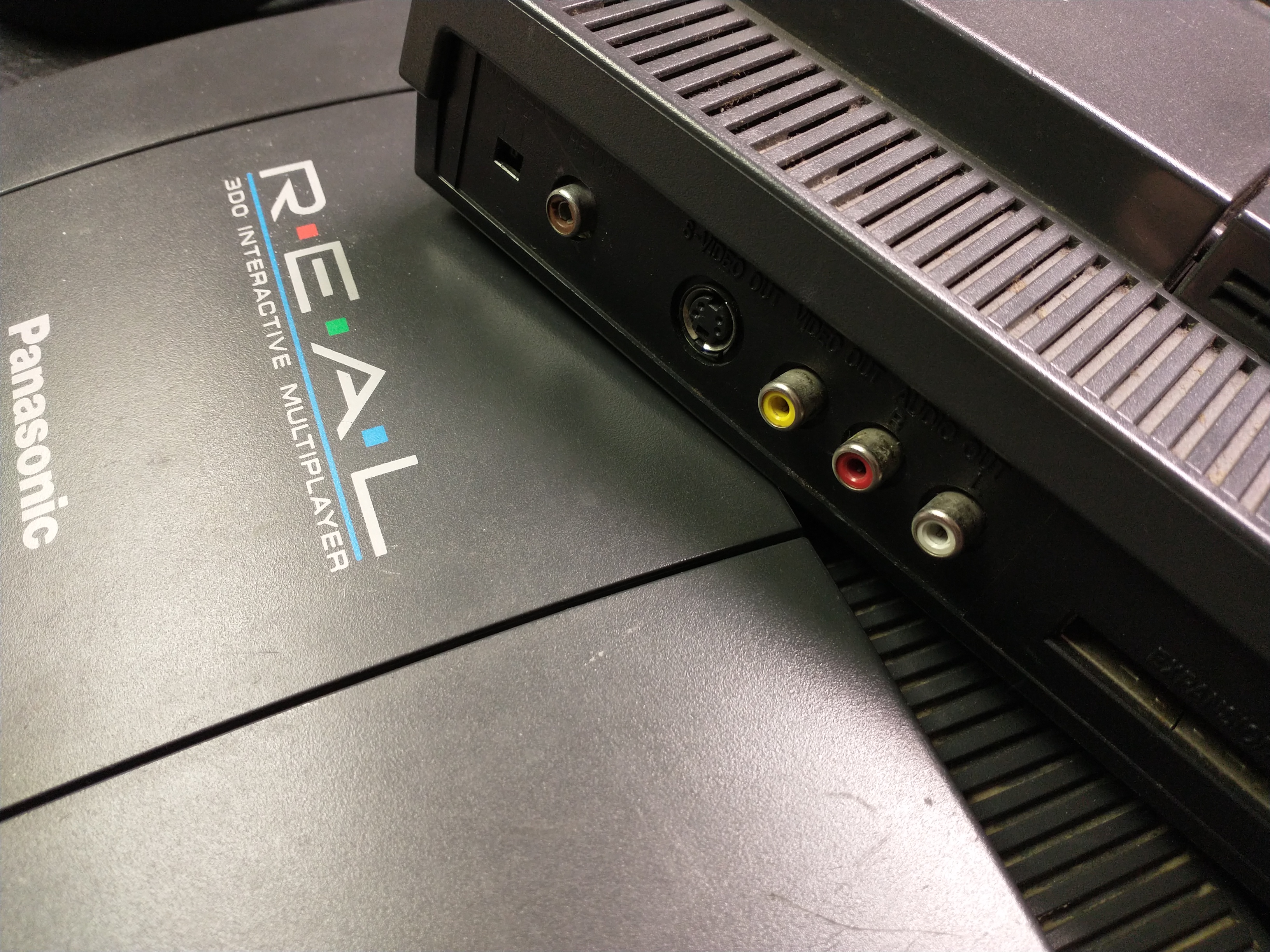 Retail Panasonic FZ-10 – Welcome to The Visual Archive of The 3DO