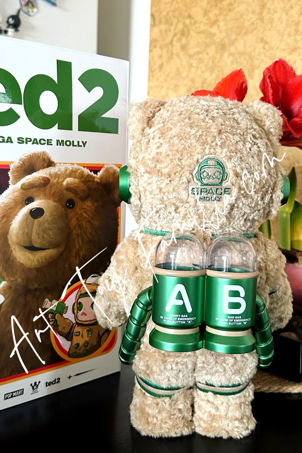 400% MEGA Space Molly 400% Ted 2 | POP MART – Art Toy Familia