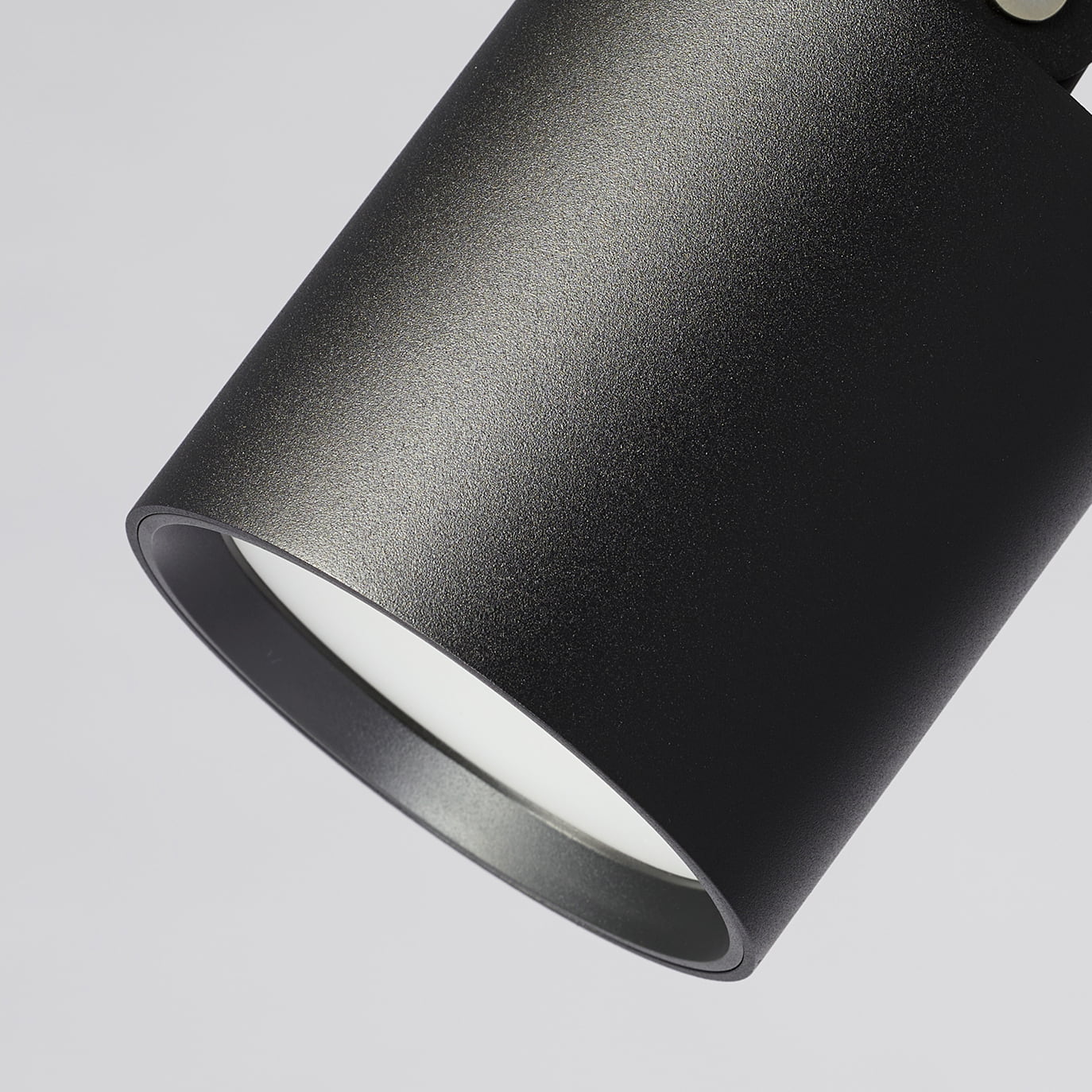 Grid-swingable duct down light｜ARTWORKSTUDIO公式