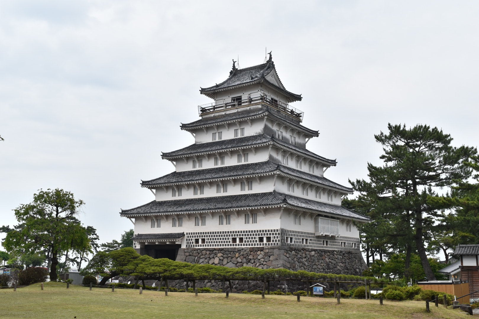 城、その「美しさ」の背景＞第22回「島原城天守」 「乱」の一因