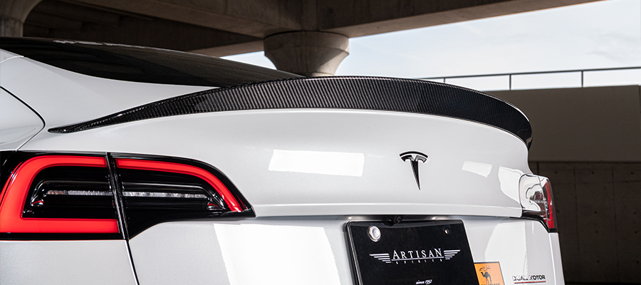 テスラModel 3 ｜ ARTISAN SPIRITS for LEXUS（レクサス）TOYOTA