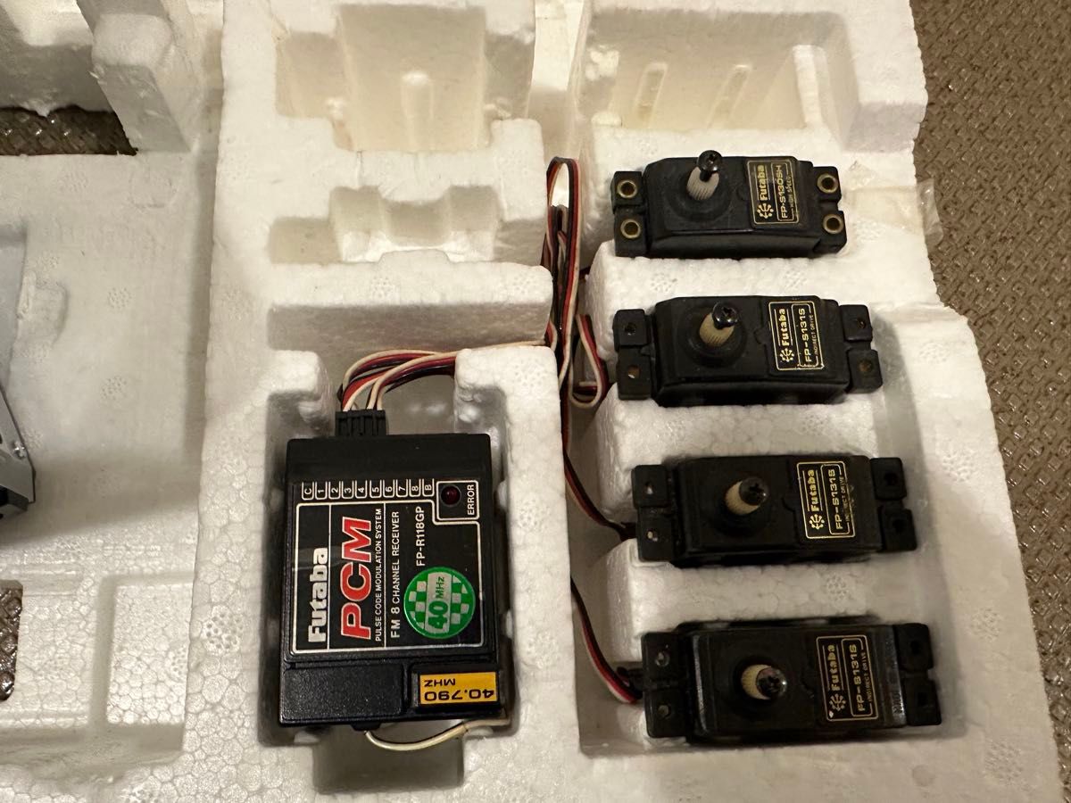 ラジコン プロポ フタバ Futaba 送信機 受信機 FP-T8SGA-P｜Yahoo