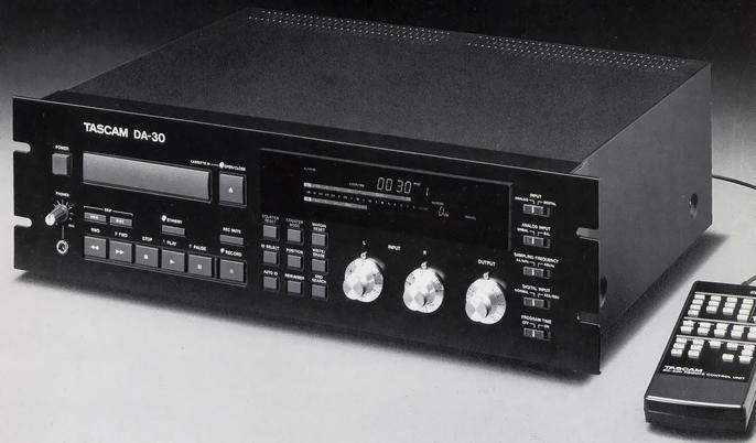 TASCAM DA-30の仕様 タスカム
