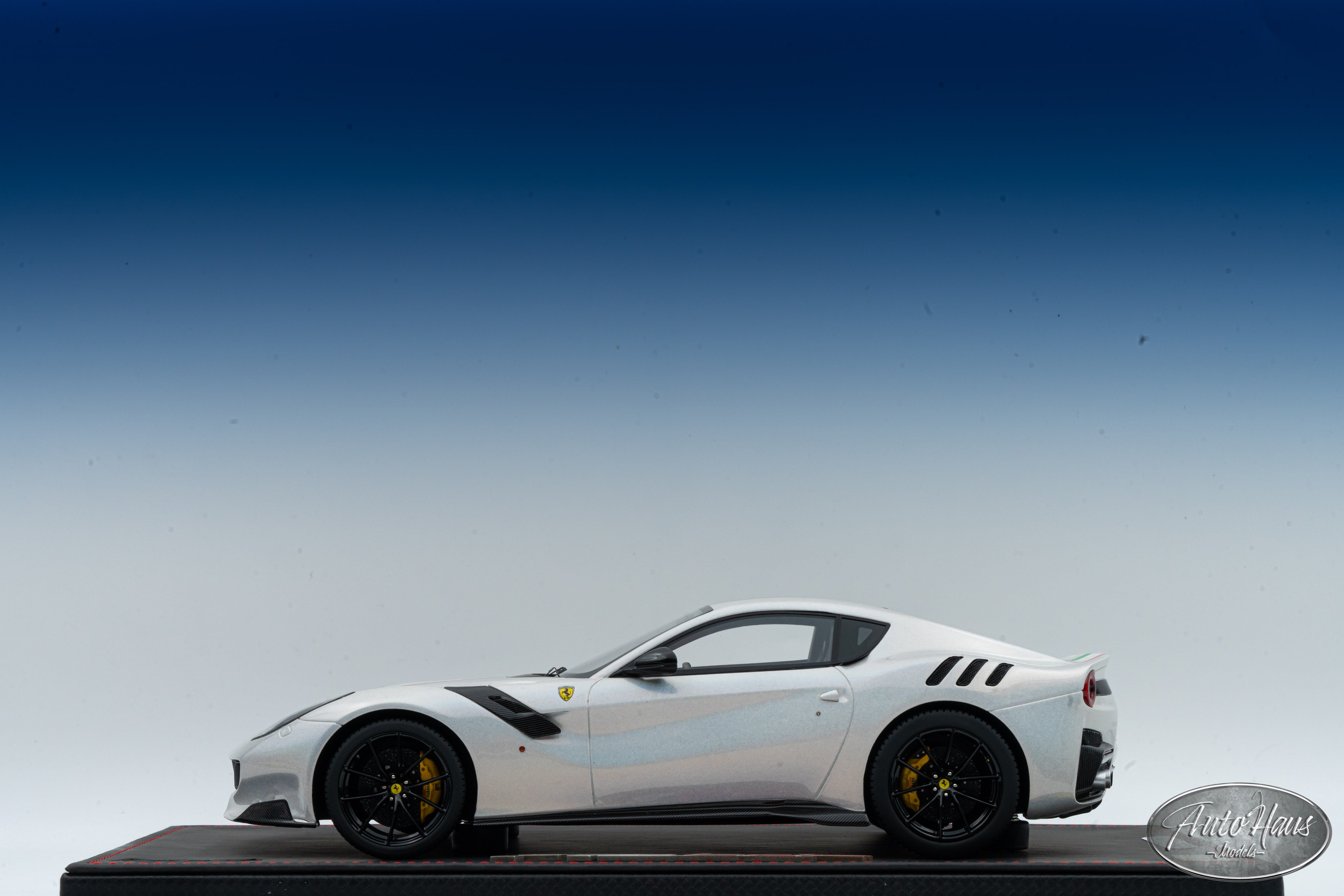 1/18 BBR Ferrari F12 TDF White with Italian Flag – AutoHaus Models