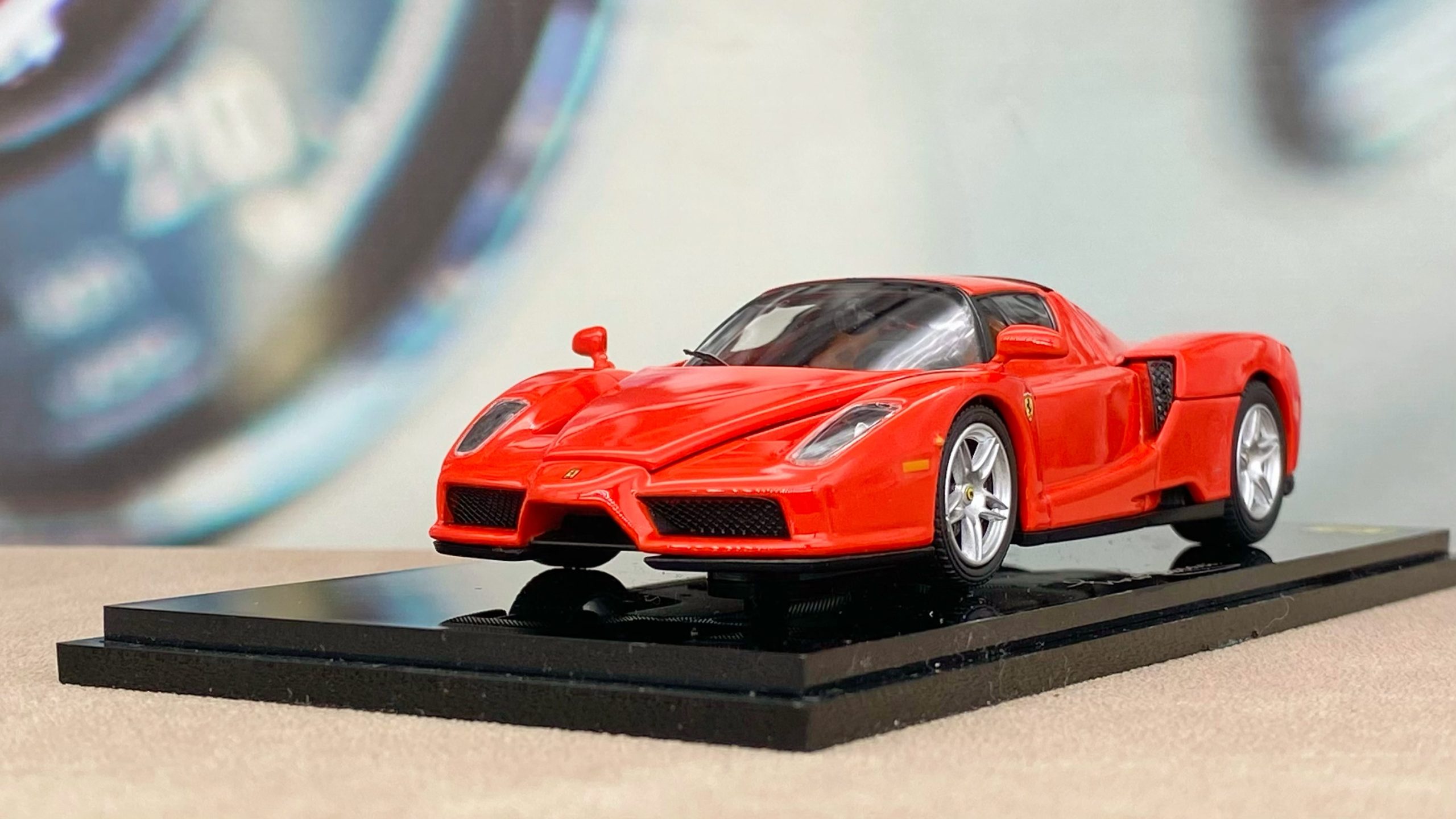 KYOSHO 1:43 Ferrari Enzo Red - AUTOLETS