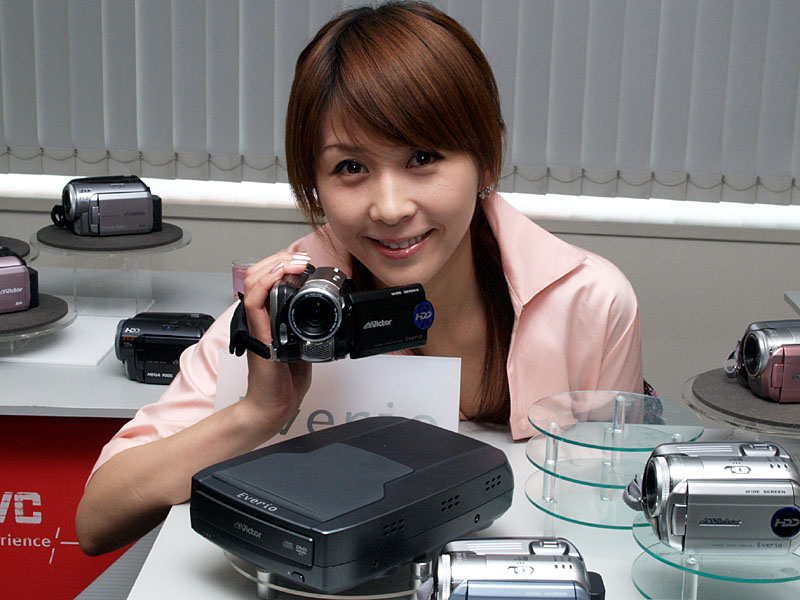 ビクター、Everioから直接DVDビデオ化できるDVDライター