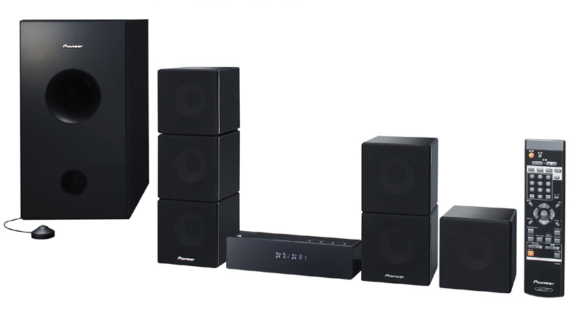 パイオニア、無線リアスピーカーのシアターシステム