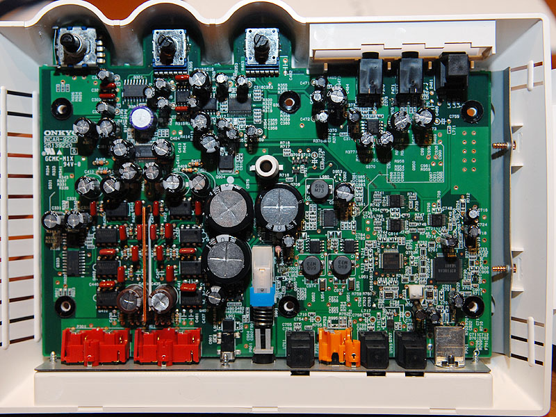 オンキヨー、24bit/96kHz対応のUSBオーディオI/F