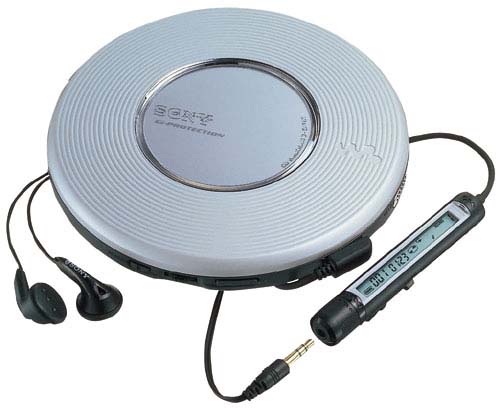 ソニー、単3電池駆動のCDウォークマン