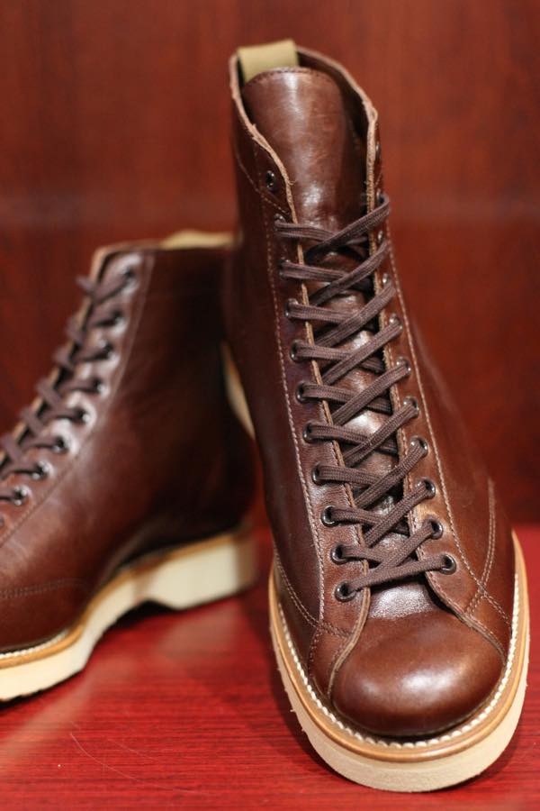 シューズ、ブーツ取扱商品一覧