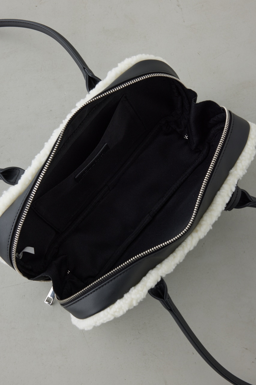 フェイクムートンスクエアトートバッグ｜WOMEN｜250IAC55-0161｜AZUL