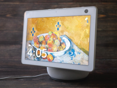 防犯も見守りもこれで完璧！ 首振りスマートスピーカー「Echo Show 10