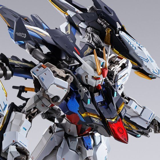 オリジナル要素を加えた重装備パック！ 「METAL BUILD ライトニング