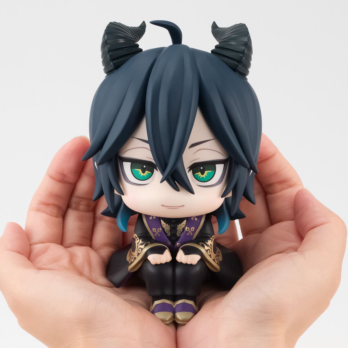 抽選販売】るかっぷ 『ディズニー ツイステッドワンダーランド