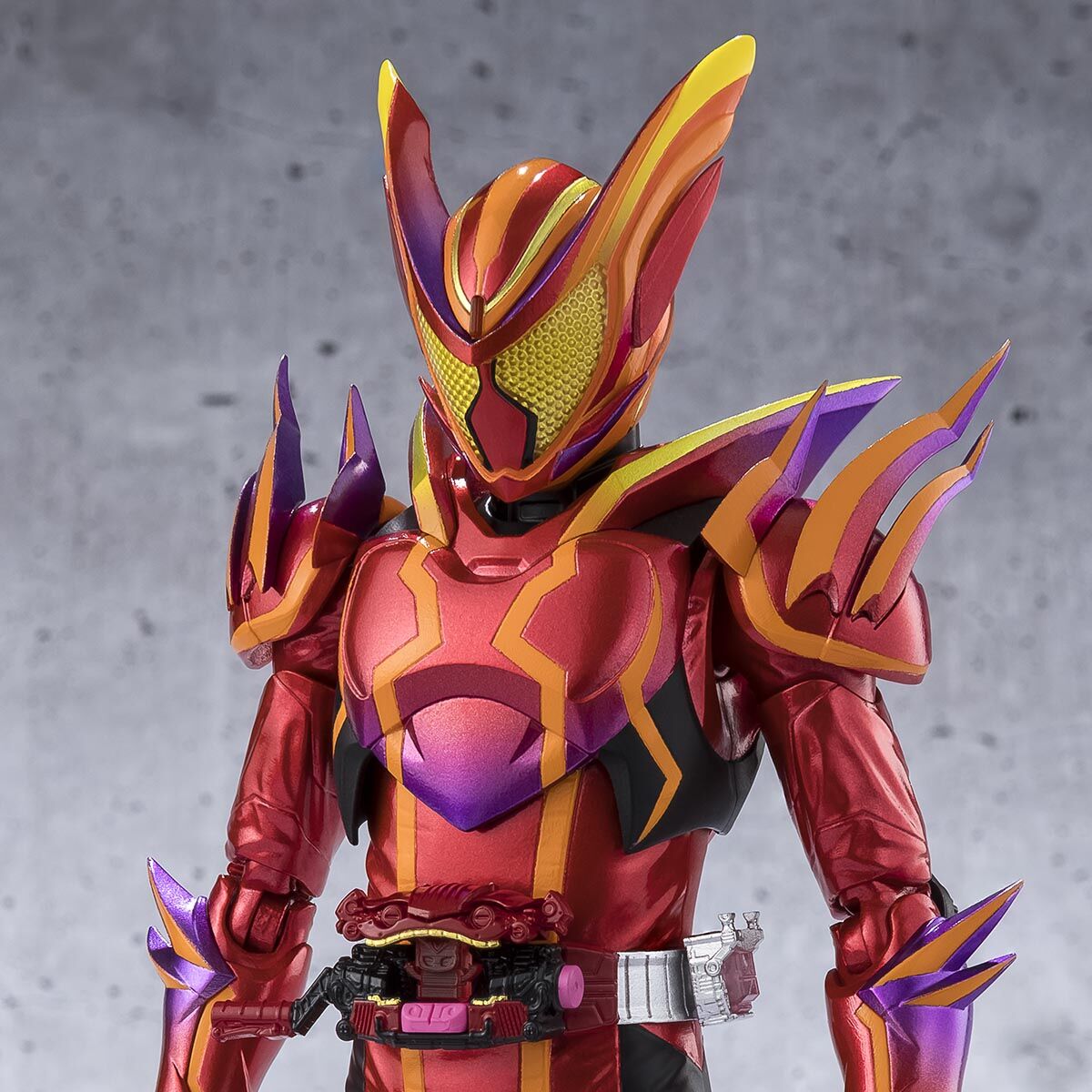 S.H.Figuarts 仮面ライダーガヴ アメイジングミフォーム | 仮面