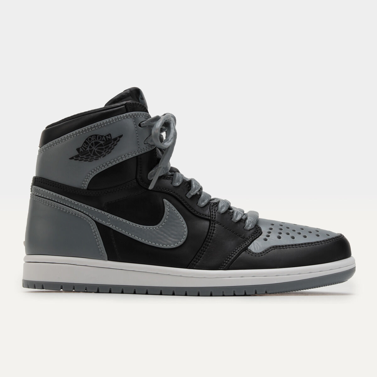 NIKE AIR JORDAN 1 HIGH 85 SHADOW AND REVERSE SHADOW MODEL KIT【2
