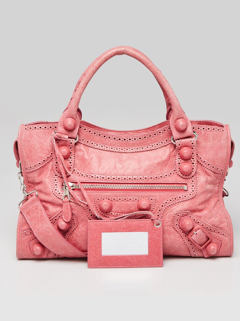 437802_14.jpg?quality=80&bg-