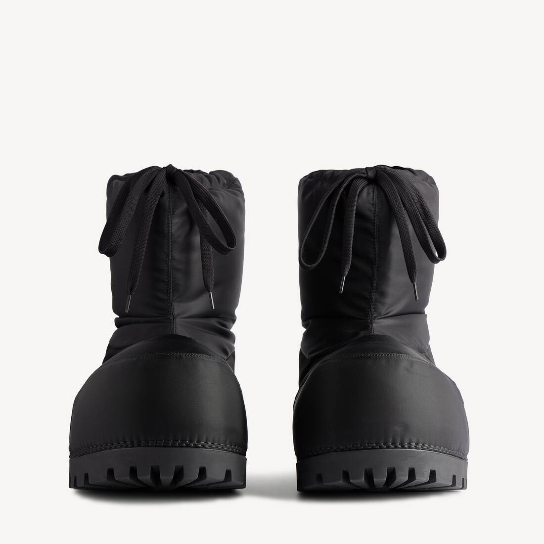 Men's Alaska Low Boot in Black | Balenciaga US