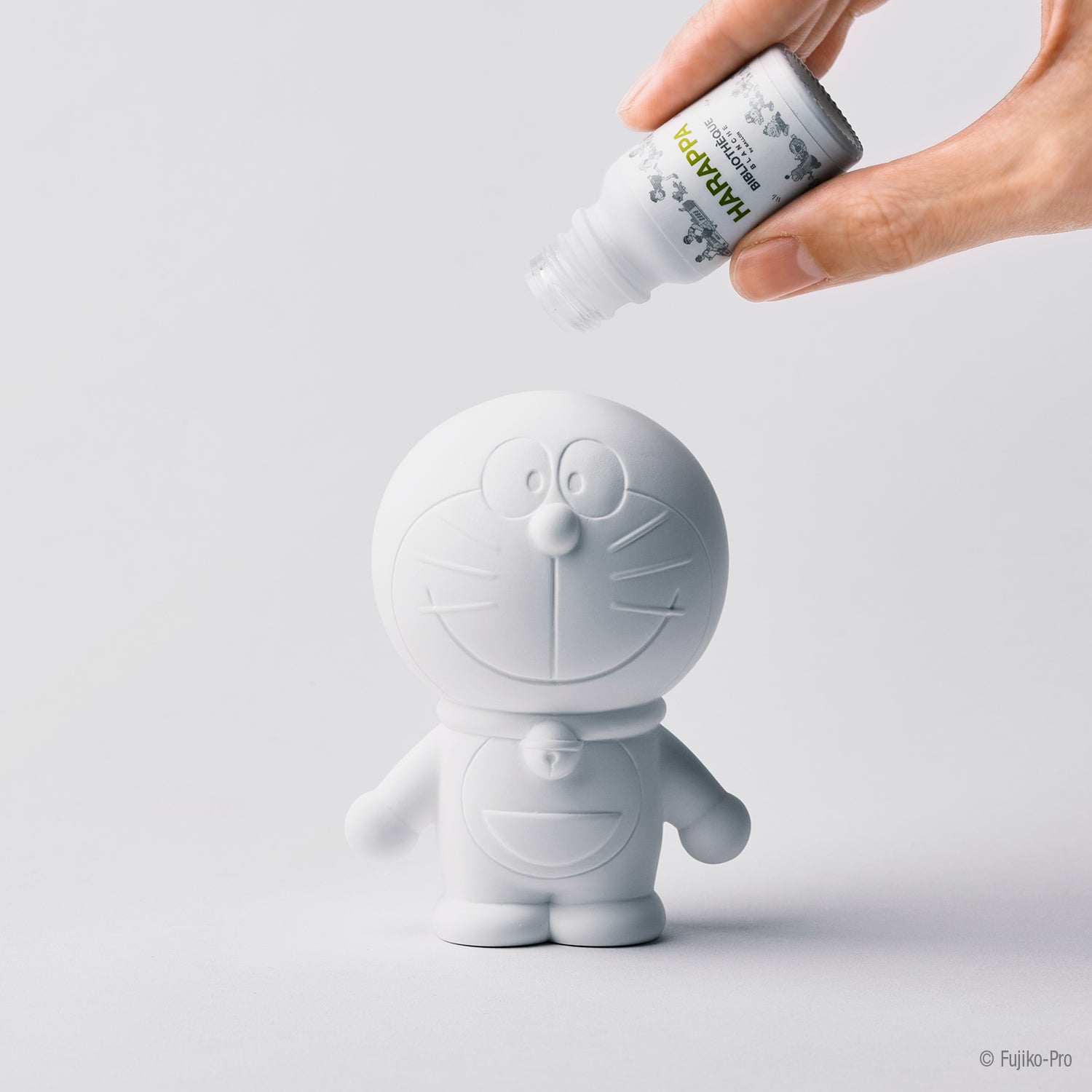 藤子・F・不二雄ミュージアム ドラえもん アロマオーナメント – BALLON