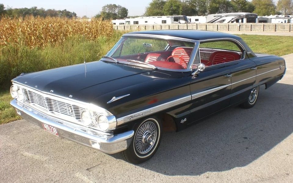 Four Doors, Four Speeds: 1964 Ford Galaxie 500/XL | Barn Finds