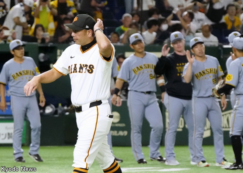 岡田彰布氏、敗れた巨人は「振り返れば」…「なんとかなるようなゲーム