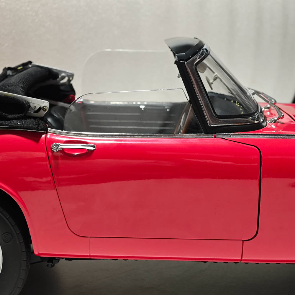 RARE 1:6 G & P HONDA S800M Convertible 1969 Diecast Model sound