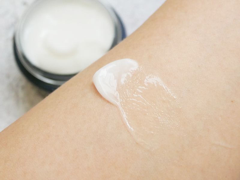 ノエビア バイオサイン ナイトスムージー」がリニューアル！寝ている間