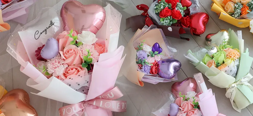 卒業式 花束｜バルーン付き卒業祝いブーケ｜ベルビーWebshop本店