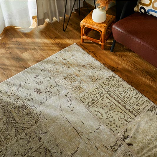 世界にたった1つ。斬新でモダンな『ビンテージパッチワークラグ #10