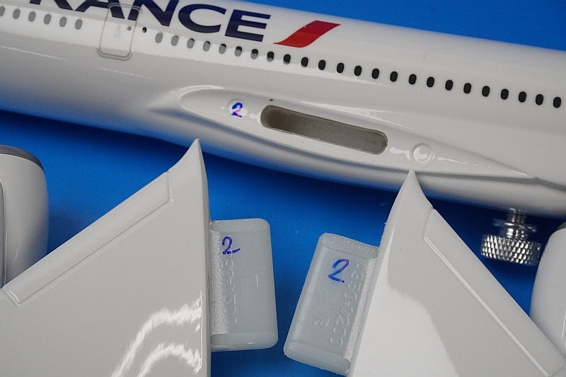 1:200 A350-900 Air France F-HUVA Pacmin airplane model – Boost