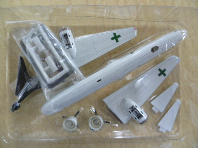 エフトイズ 1/144戦闘機 大型機コレクション 01.一式陸攻 S.緑十字機 2