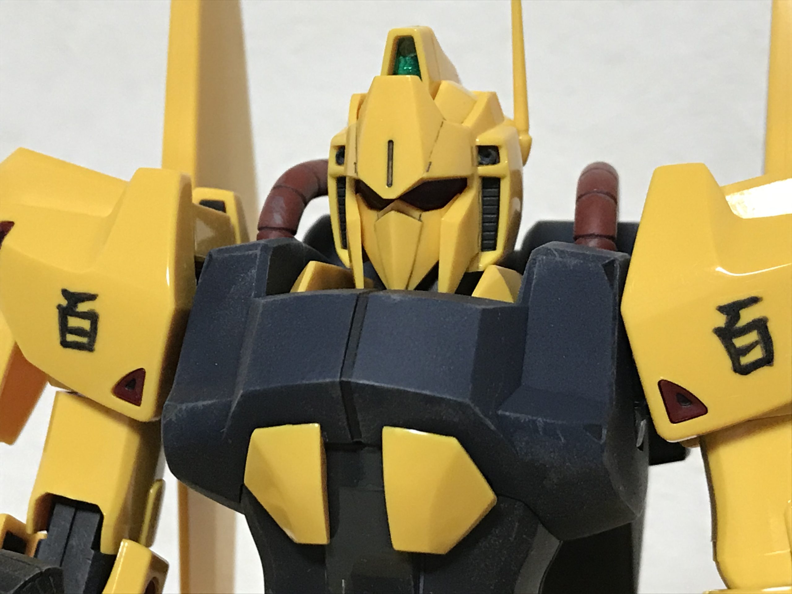 旧MG百式（Ver.1.0）バリュートシステム版 黄色の成型色を活かし