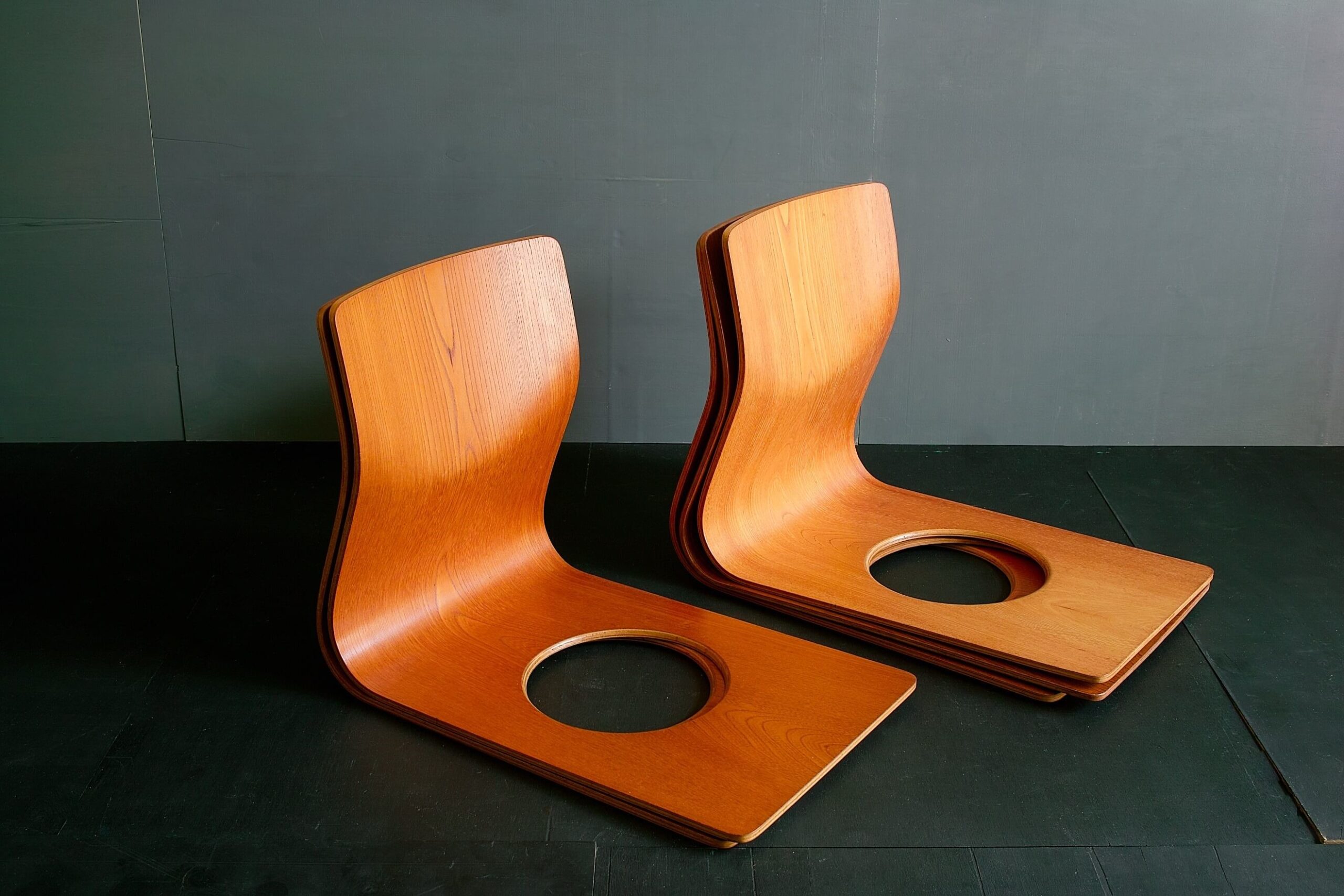 No.6439「天童木工 座イス：藤森健次」SOLD | ボルトナットマーケット