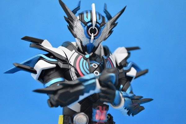 S.H.Figuarts 仮面ライダークローズエボル | 魂の玩具箱