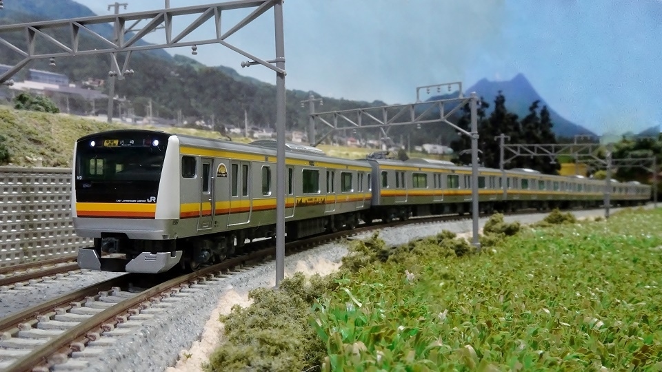 新車入線】E233系 8000番台 南武線 - ビスタ模型鉄道（エヌゲージ日記）