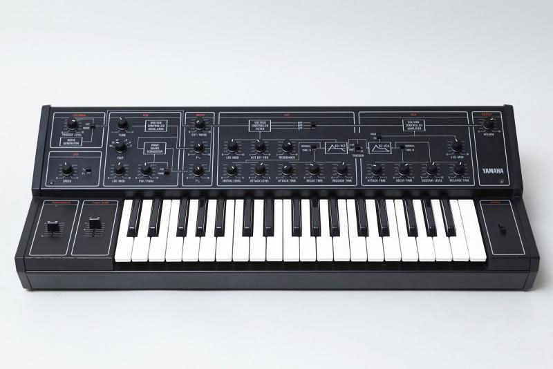 YAMAHA CS-10 レビュー アナログモノフィックシンセサイザー | DTM機器