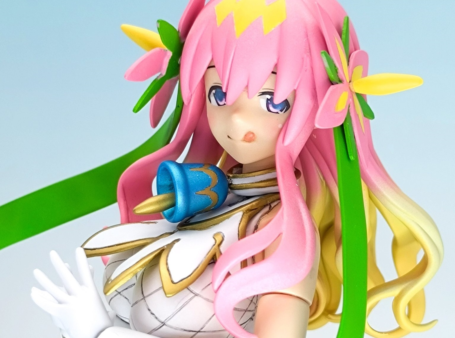 デュエルマスターズ】金トレジャー版の《音卿の精霊龍 ラフルル・ラブ