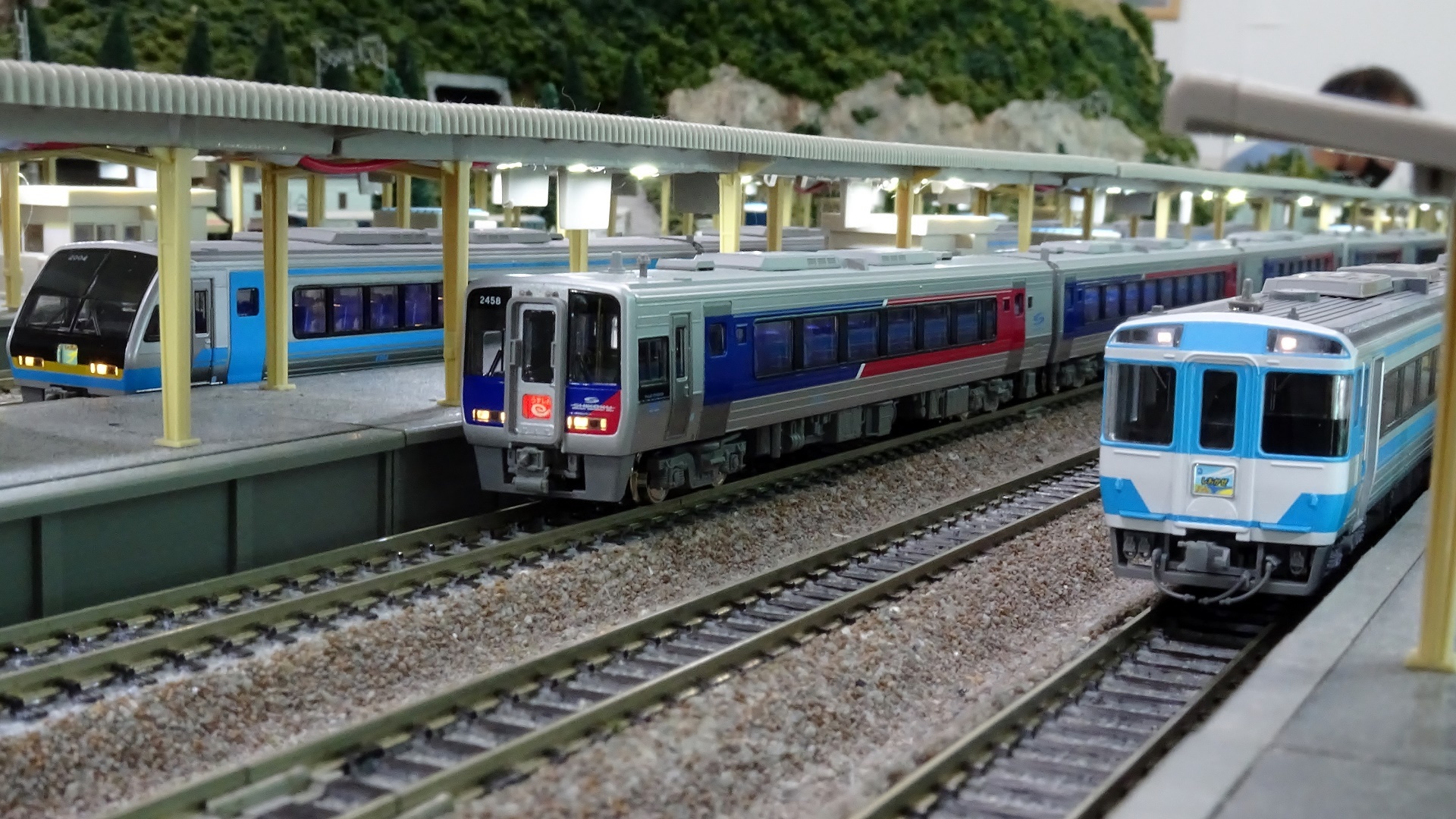 091F JR四国 キハ185系 特急「しおかぜ」ーRailGardenでの走行ー