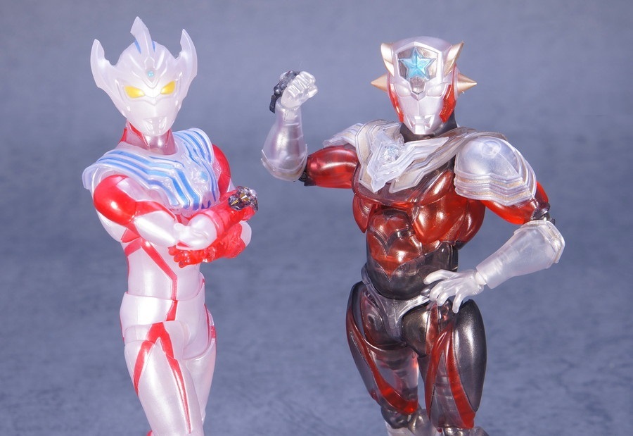 S.H.Figuarts ウルトラマンタイタス Special Clear Color Ver. | D