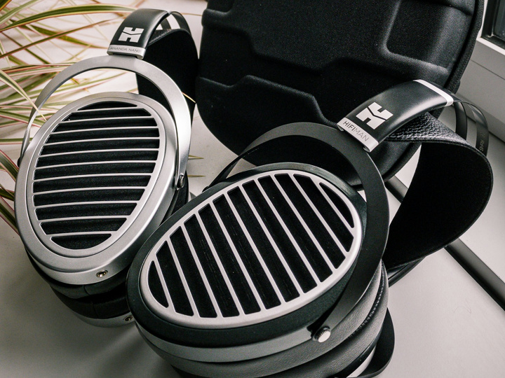 HIFIMAN、日本発売が決まった新バージョンの平面磁界駆動型ヘッドホン