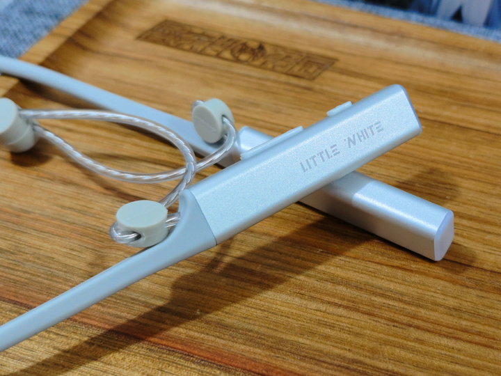 水月雨 『Little White』 レビューチェック ～今や希少種と言える