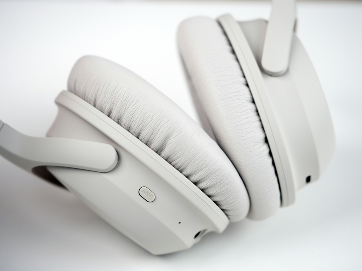 final、ナンバリング的には下位モデルでもアップグレードを謳うANC搭載