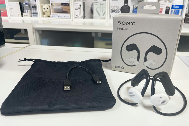ソニー 『Float Run』 レビューチェック ～”スポーツギア”を謳う