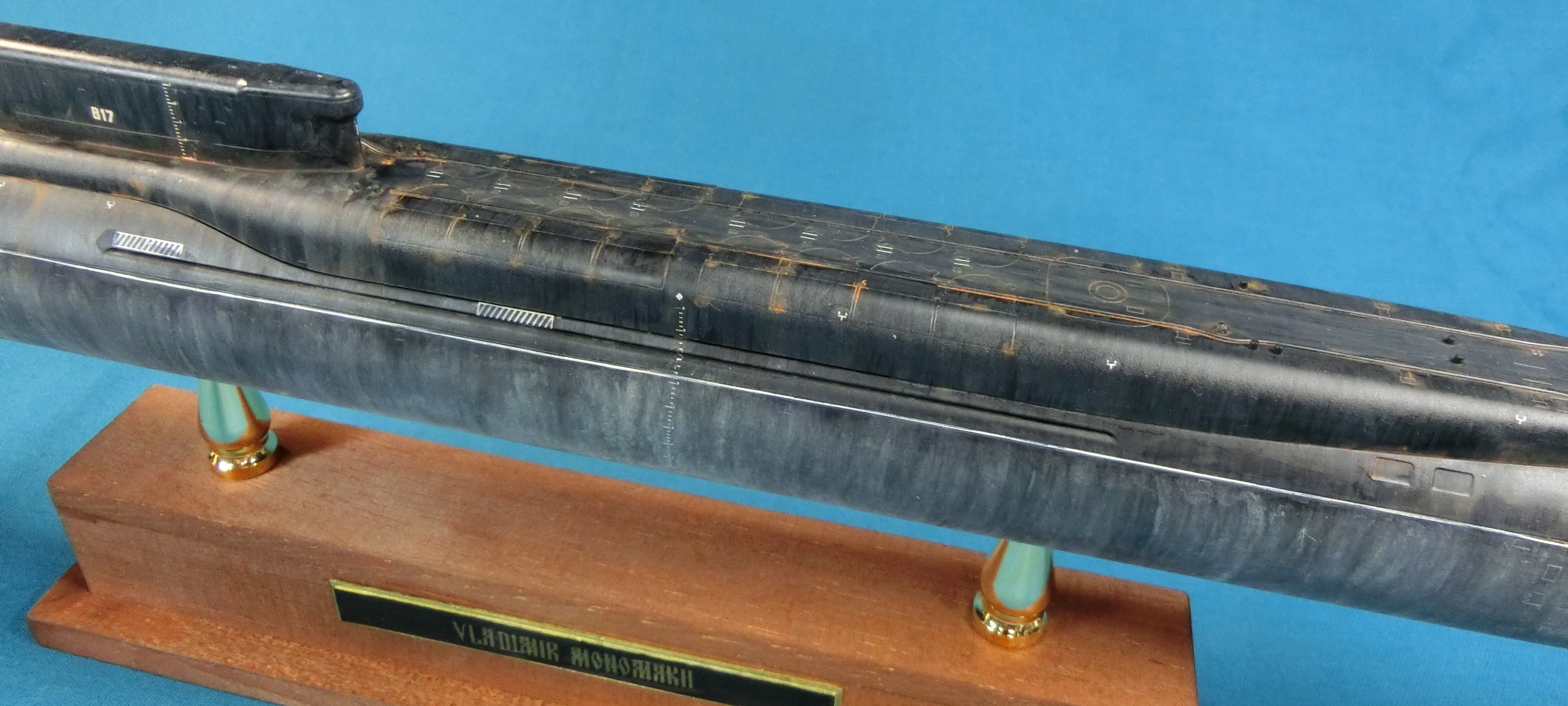 ズベズダ1/350 ボレイ級 原子力潜水艦 ウラジミール・モノマーフ