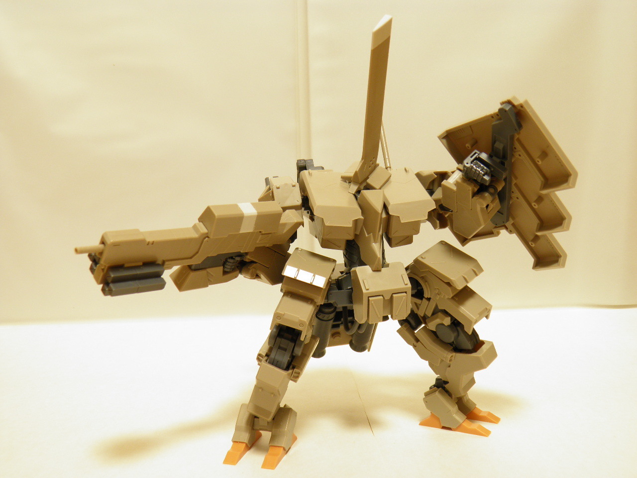 フレームアームズ #014 四八式一型 輝鎚・甲：RE レビュー | MITAKENの部屋