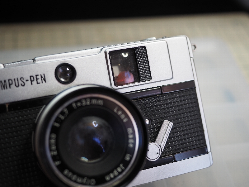 オリンパス PEN EED 分解と修理 （3台目 その1） - わしのもん