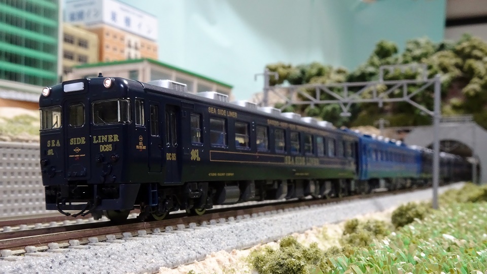 キハ58系 快速シーサイドライナー いよいよ紺色が登場！！ - ビスタ