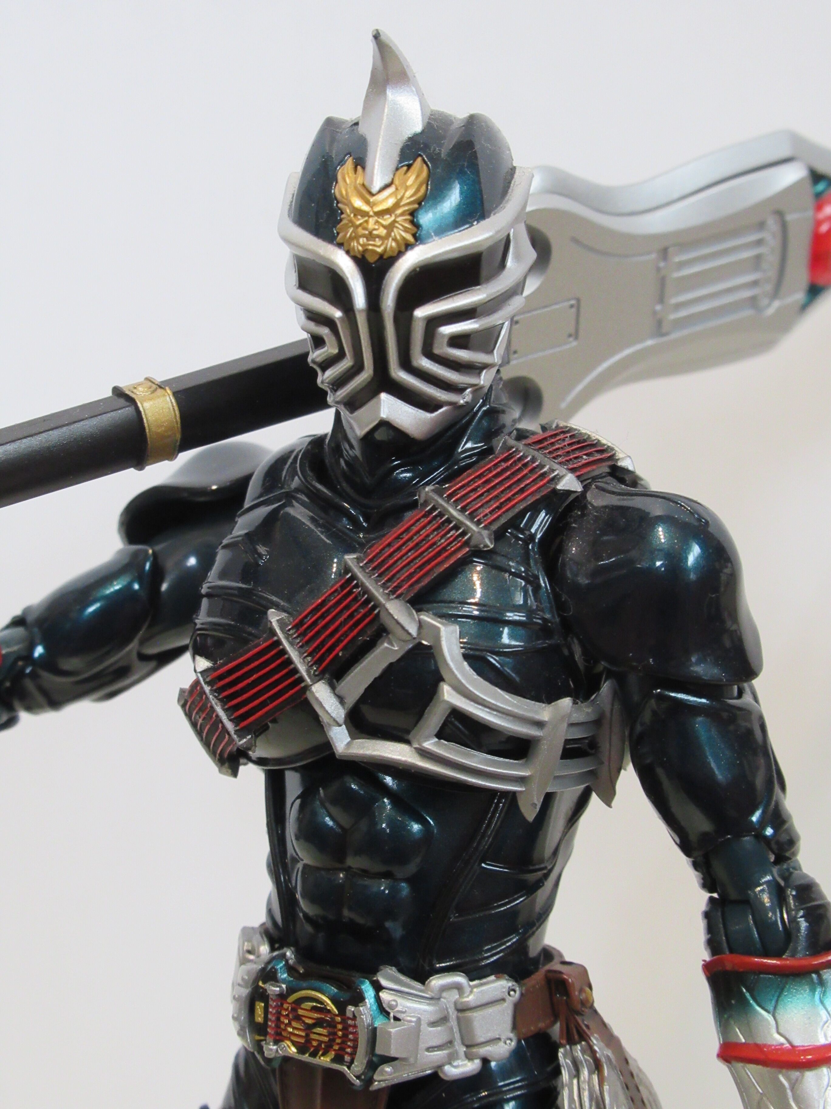 S.H.Figuarts（真骨彫製法）仮面ライダー轟鬼 | Papa's Favorite!