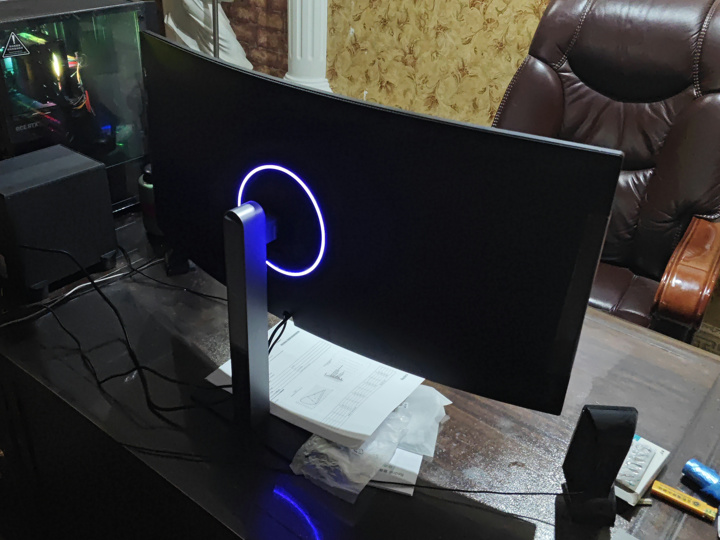 Xiaomi、日本発売が決まった40,000円を切る34インチ UWQHD 180Hz