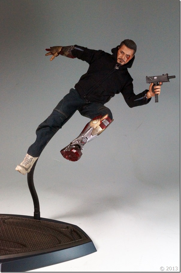 ホットトイズ アイアンマン3 トニー・スターク（マンダリン邸襲撃版